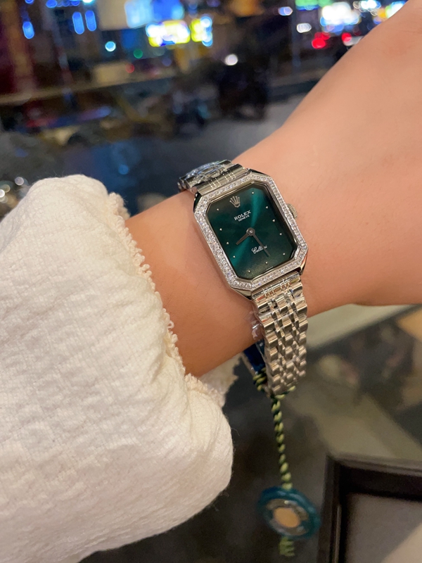 ブランド時計素材ディテール